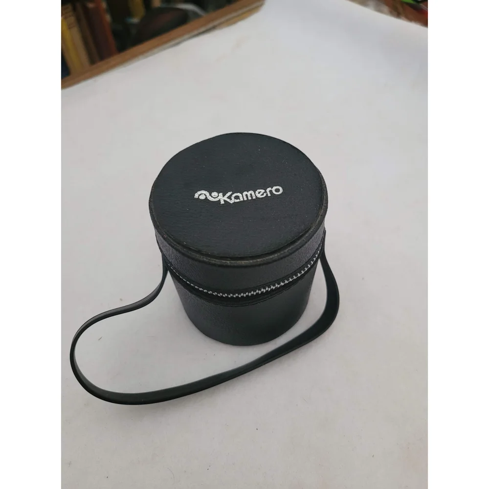 KAMERO Auto 35mm f28 Wide Angle lens with case No. 71827